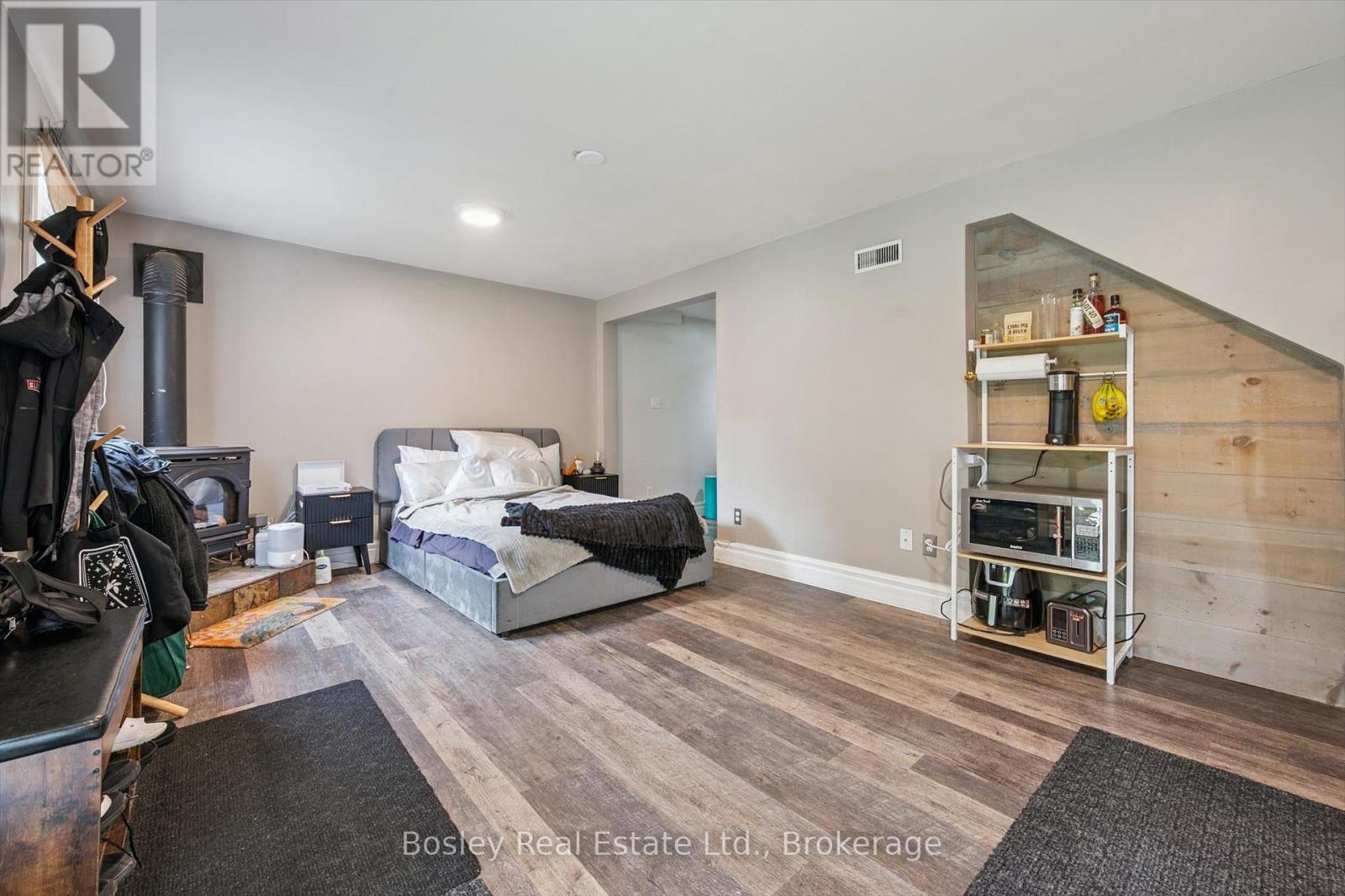 55 KOCH DRIVE - 26