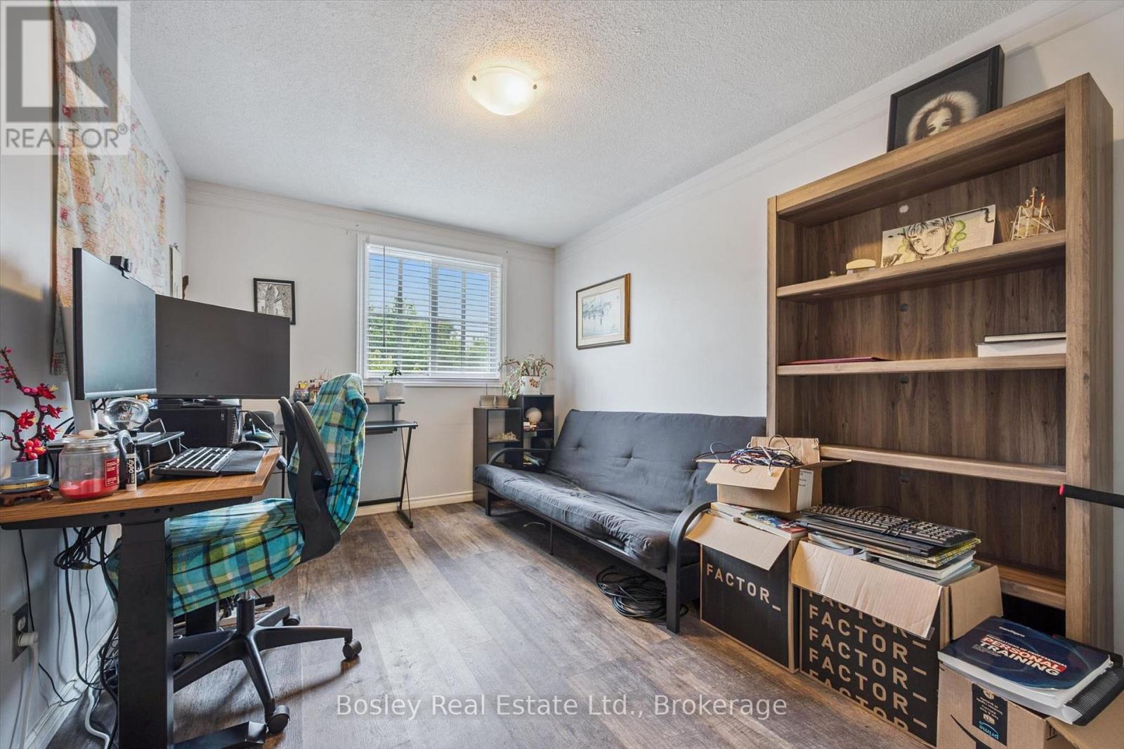 55 KOCH DRIVE - 24