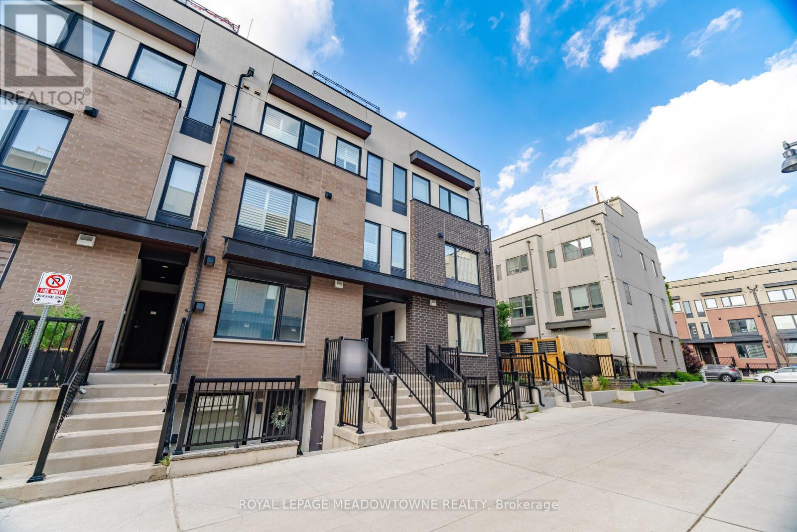12 - 146 William Duncan Road, Toronto, ON