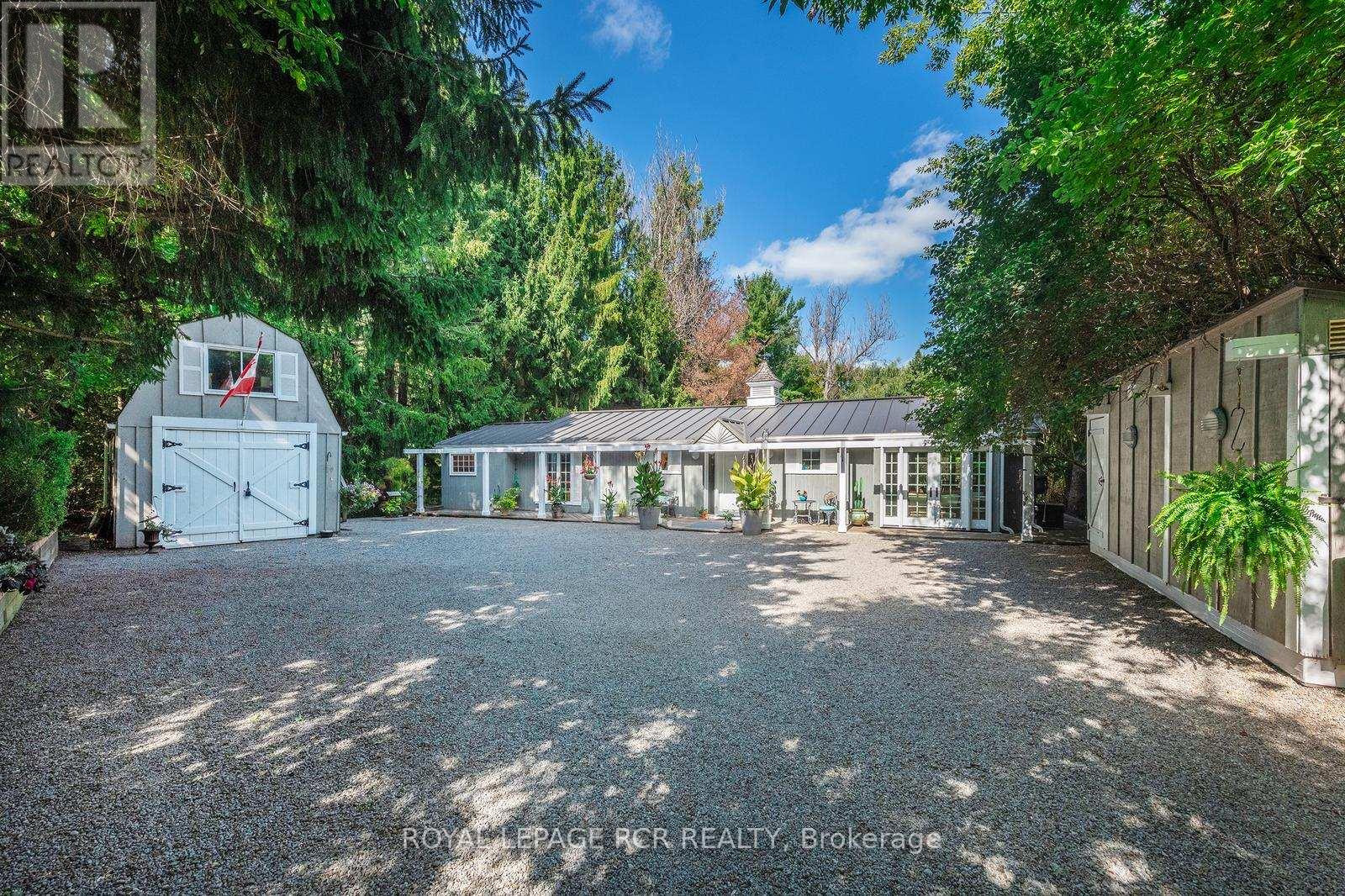 114 KENNEDY ROAD - 2