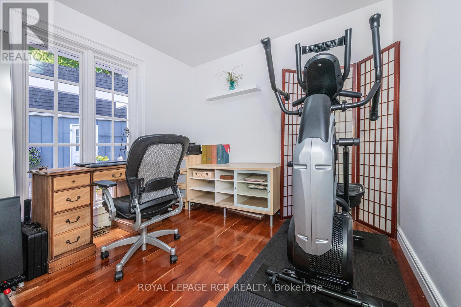 114 KENNEDY ROAD - 23
