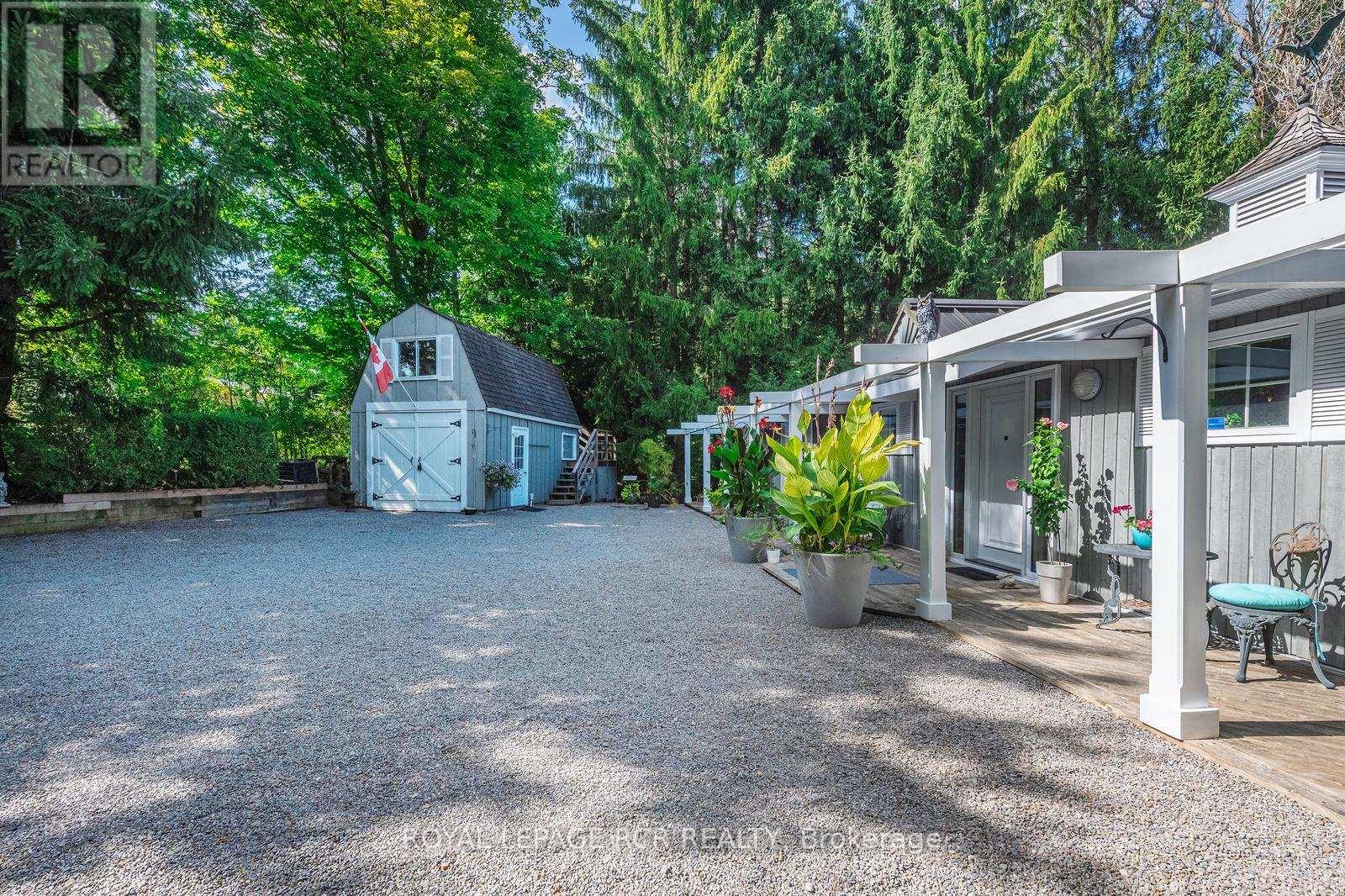114 KENNEDY ROAD - 5