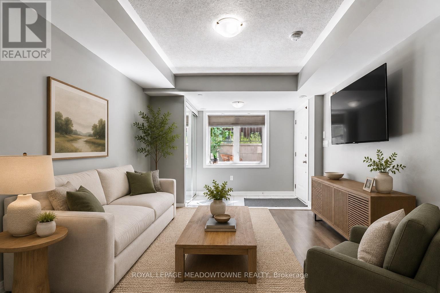 #311 6 DRUMMOND STREET - 22