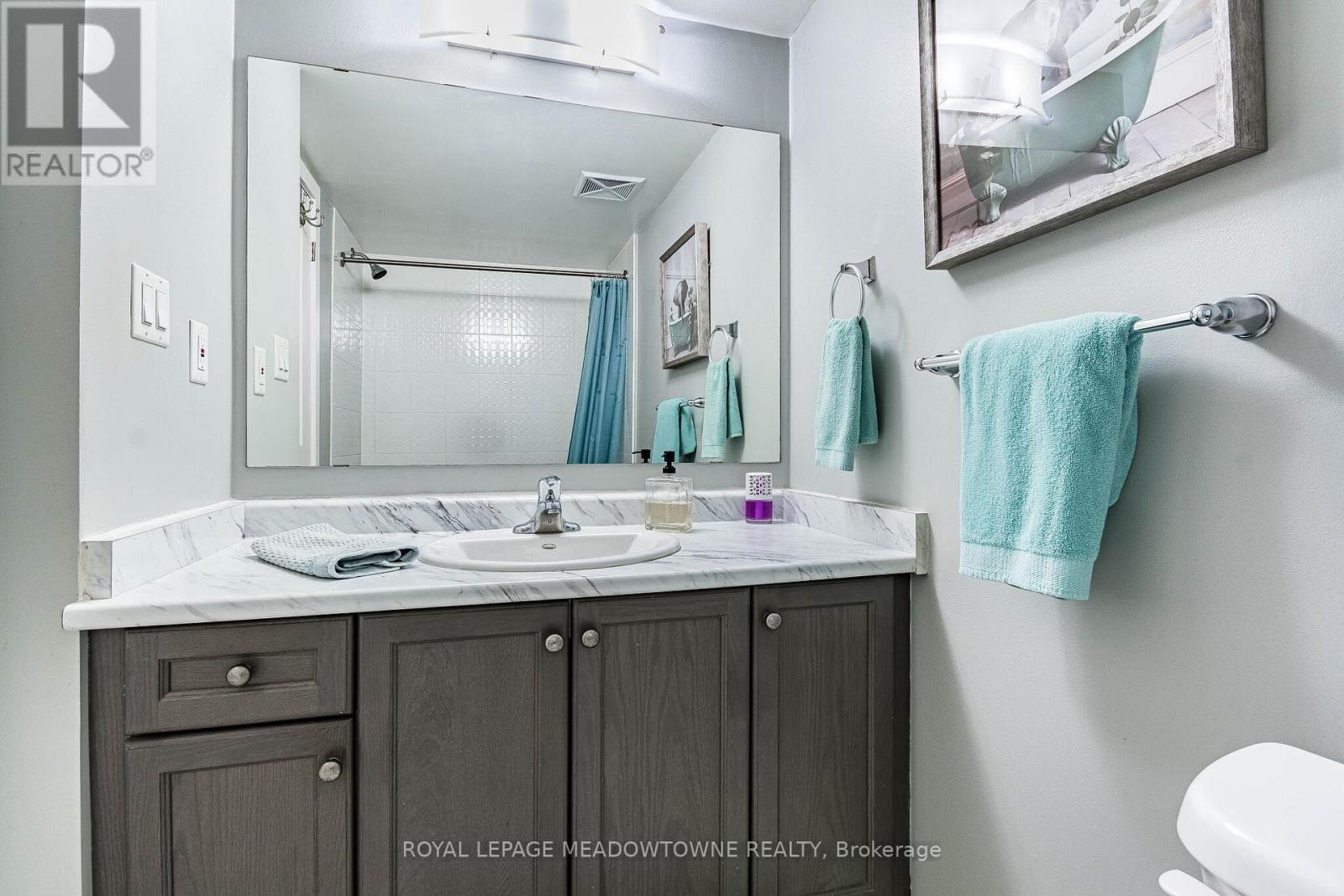 #311 6 DRUMMOND STREET - 31