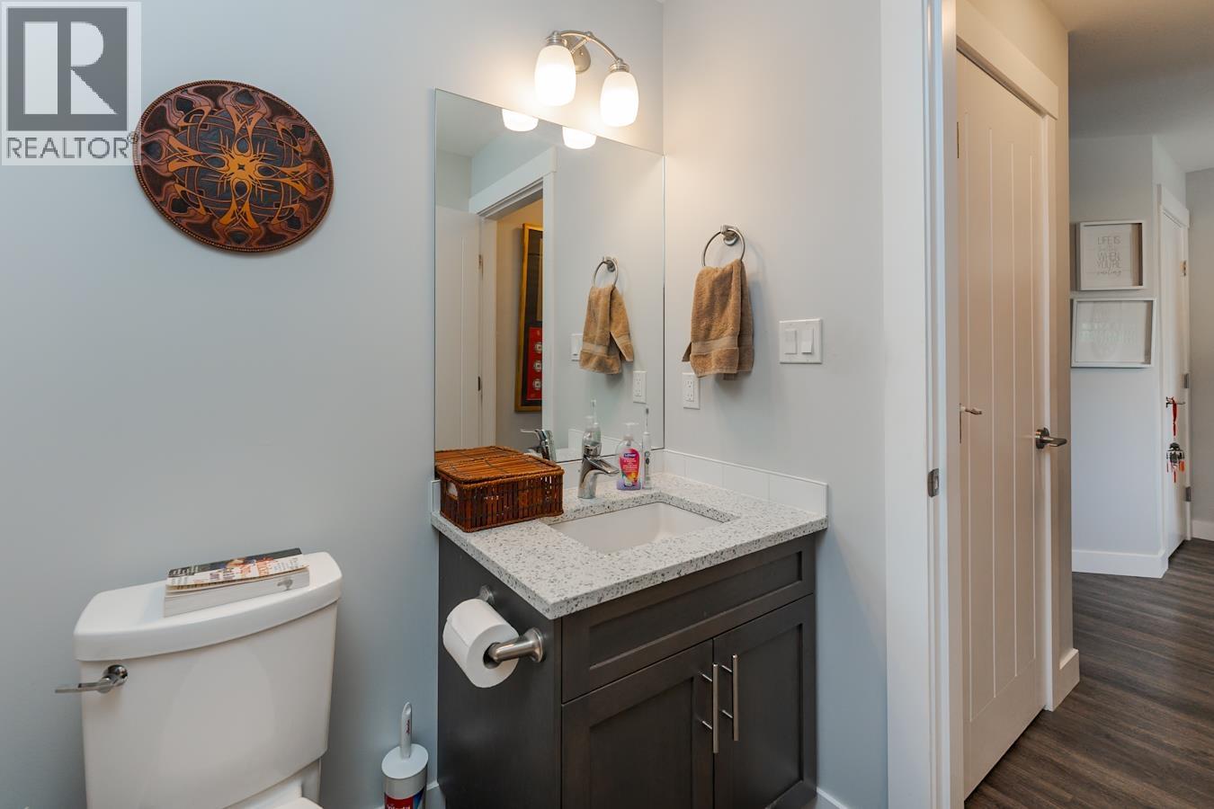 #704 6798 WESTGATE AVENUE - 14
