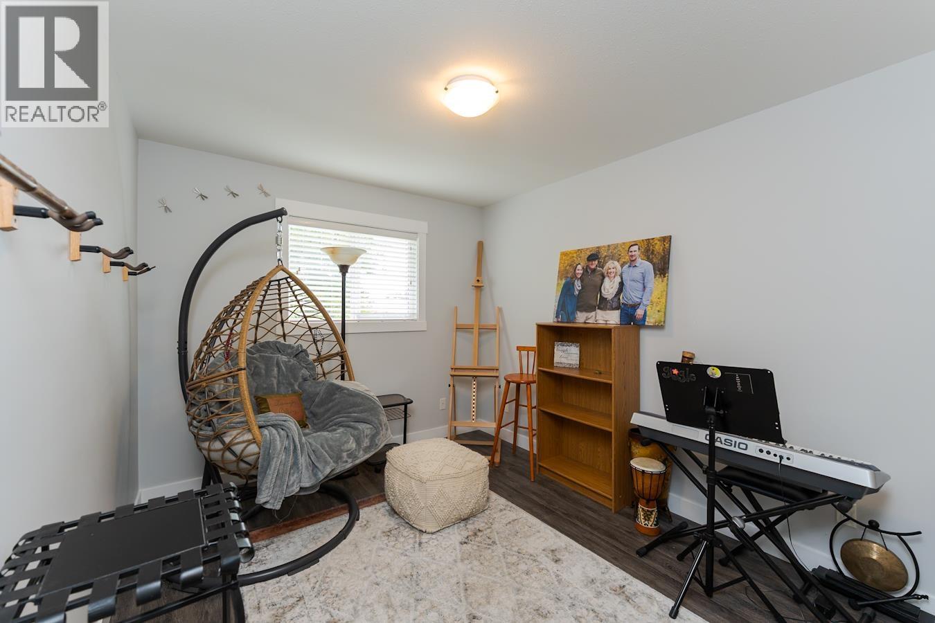 #704 6798 WESTGATE AVENUE - 20