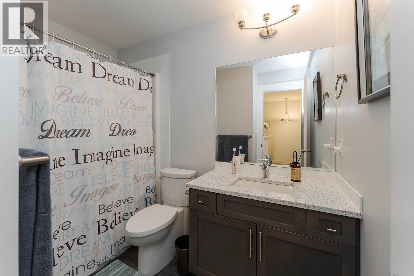 #704 6798 WESTGATE AVENUE - 26