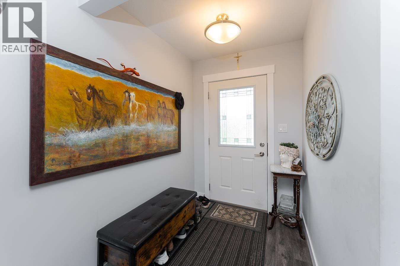 #704 6798 WESTGATE AVENUE - 4