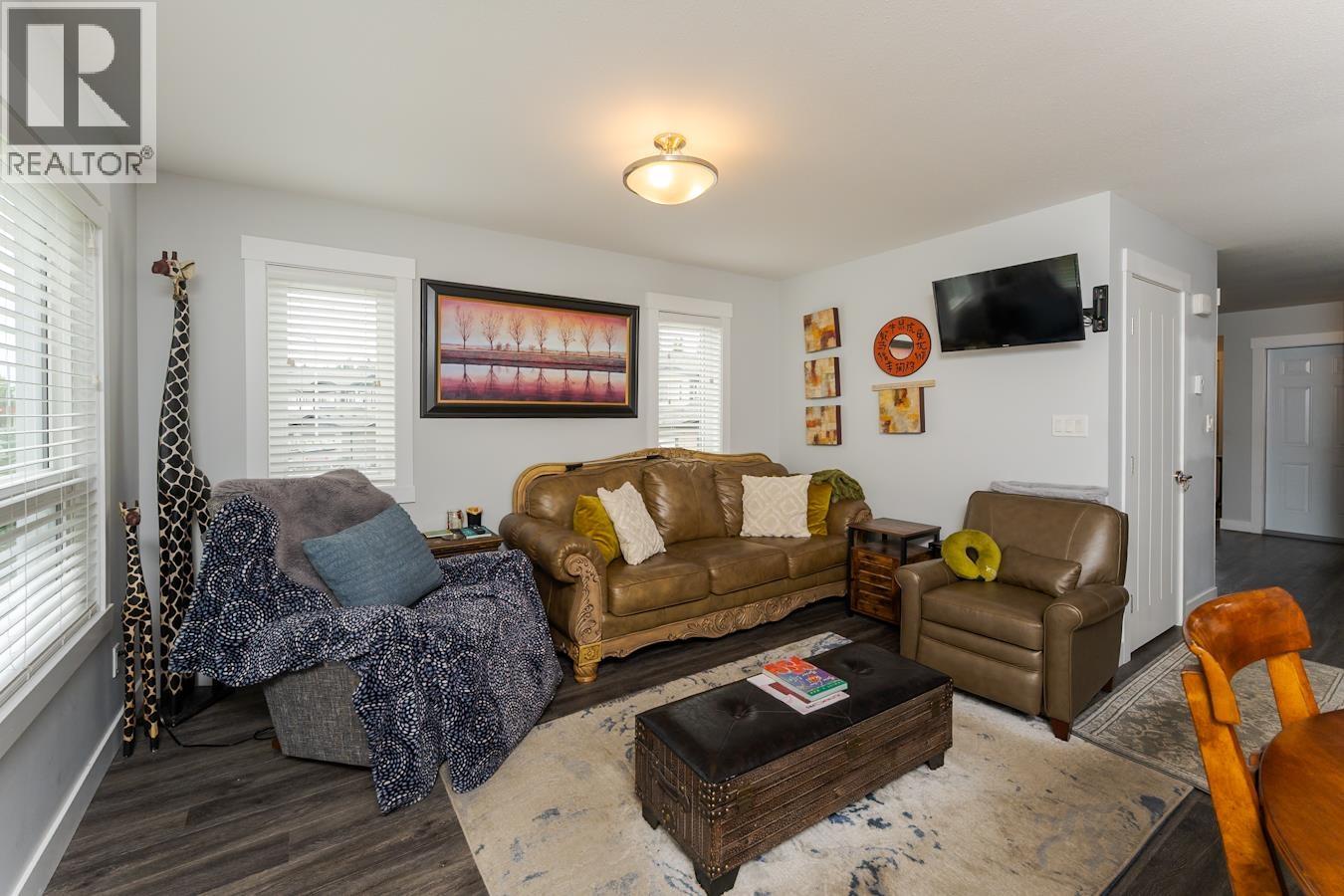 #704 6798 WESTGATE AVENUE - 5