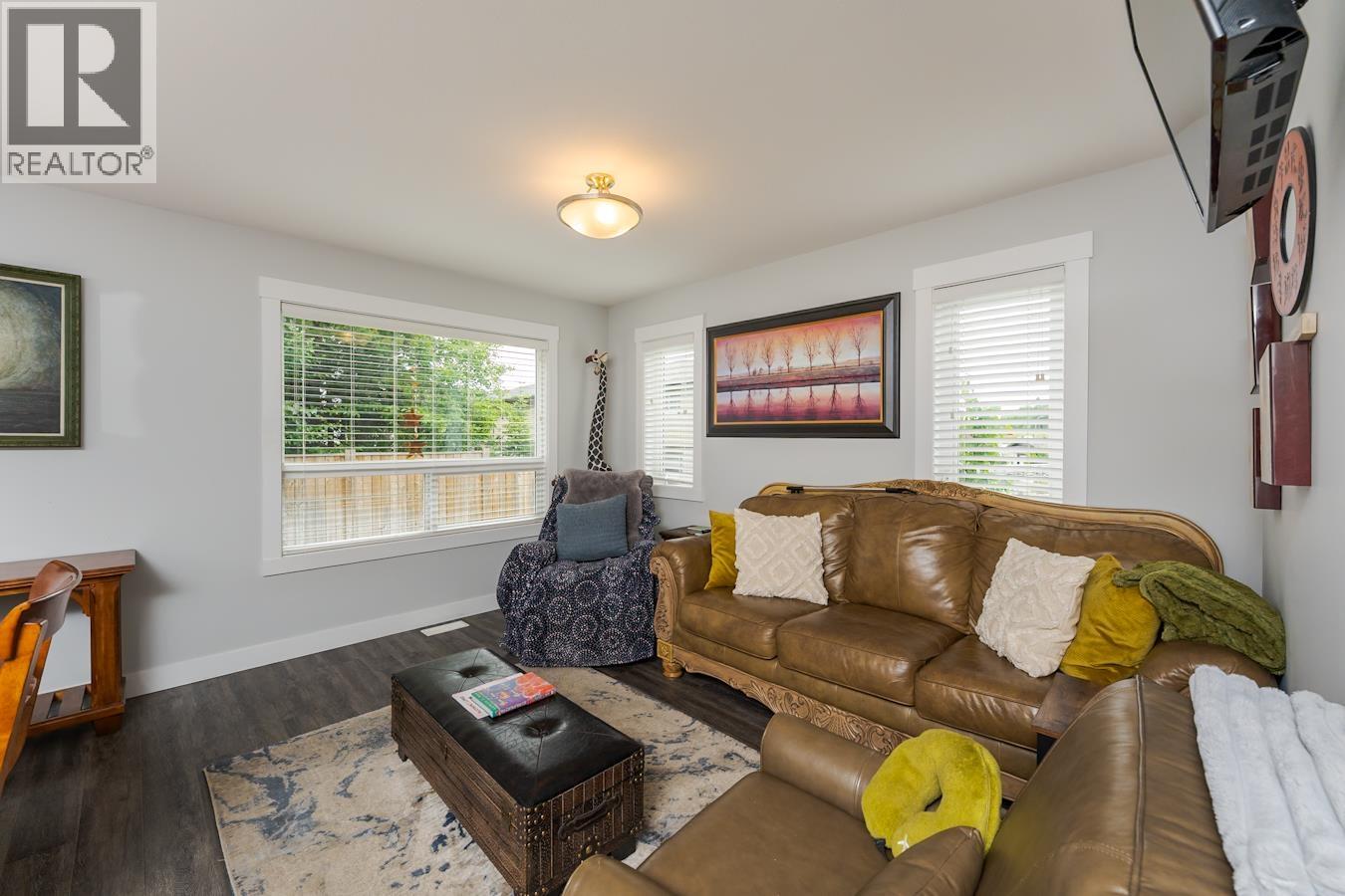 #704 6798 WESTGATE AVENUE - 6