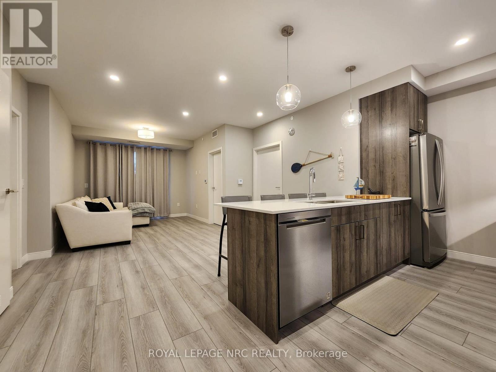 #204 118 WEST STREET - 13