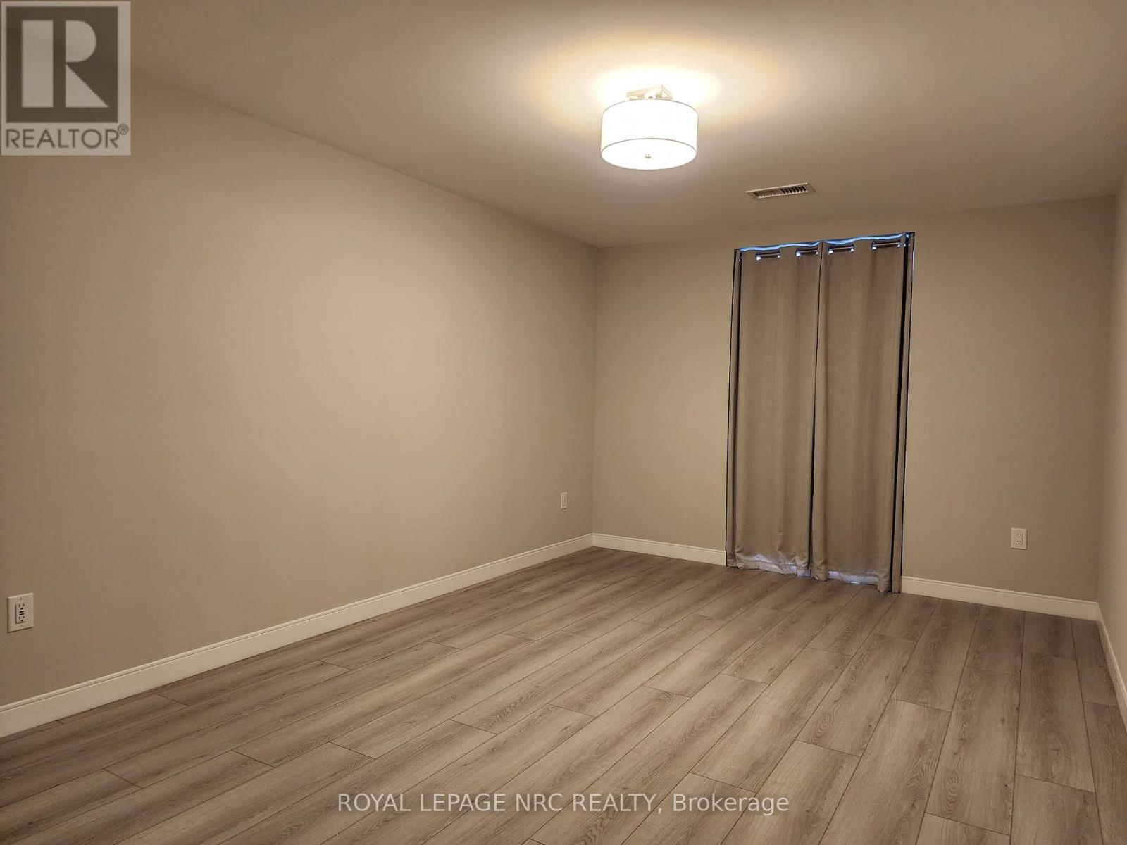 #204 118 WEST STREET - 22