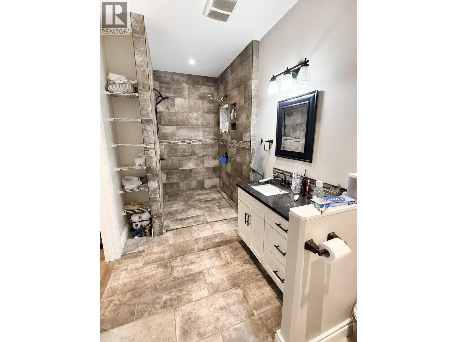1511 Mount Royal Ridge - 12