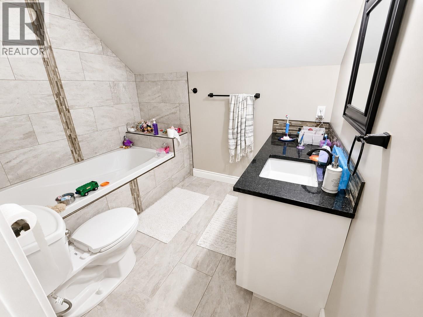 1511 Mount Royal Ridge - 24