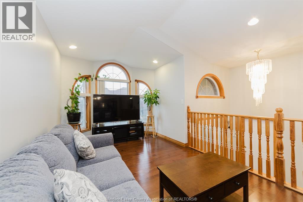 4821 JULIET CRESCENT - 8