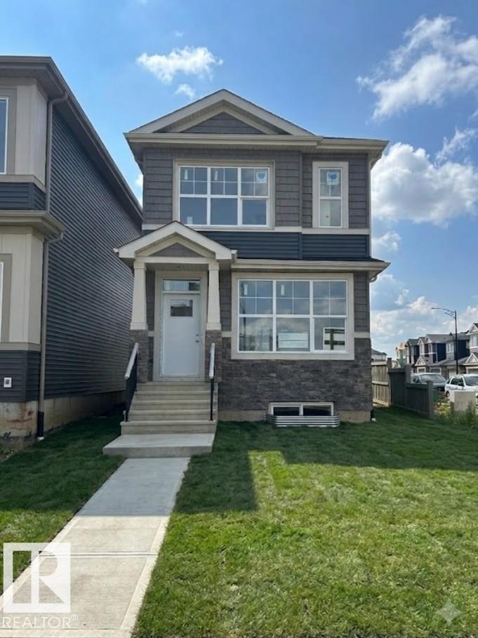8164 228 ST NW - 1