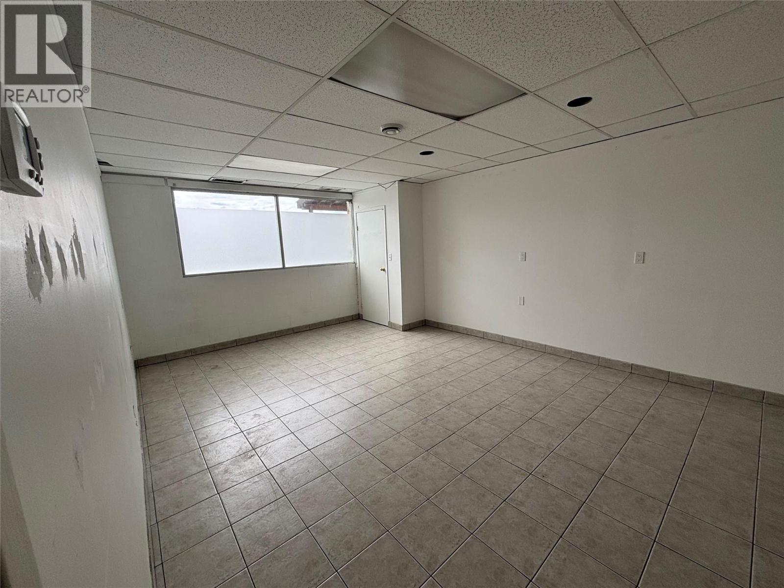 2810 48 Avenue Unit# B, Vernon — photo 3