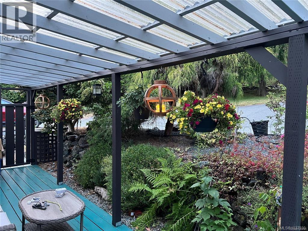 Front deck