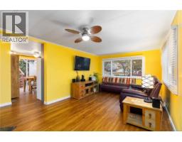4 5838 Blythwood Rd, Sooke, BC V9Z0G2 Photo 21