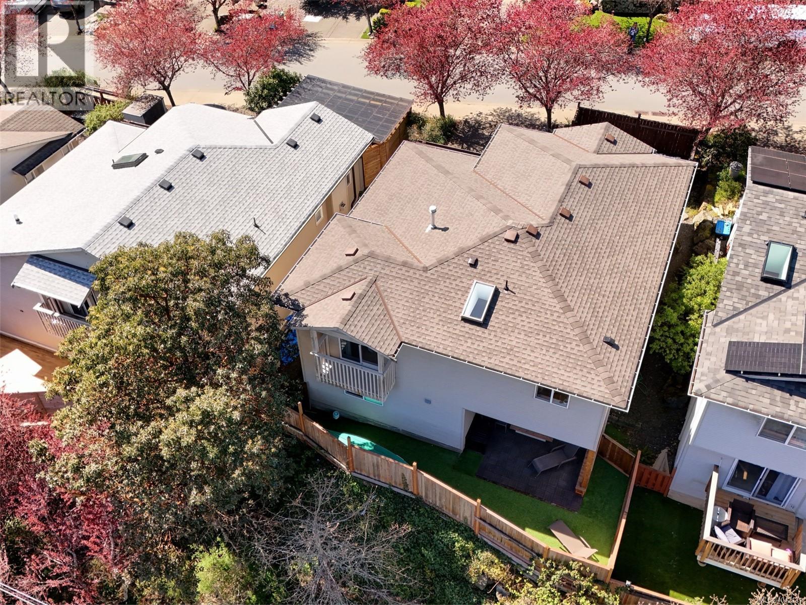 515 Selwyn Falls Dr - 29