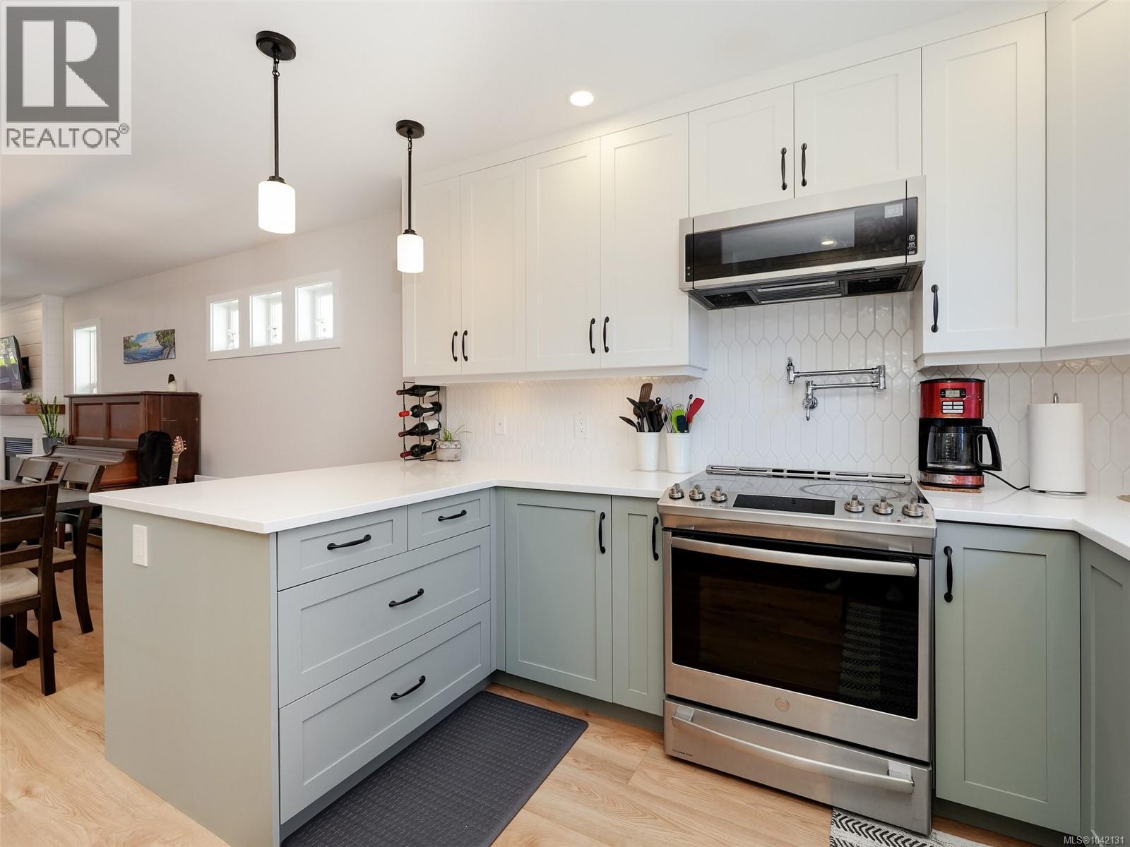 515 Selwyn Falls Dr - 7