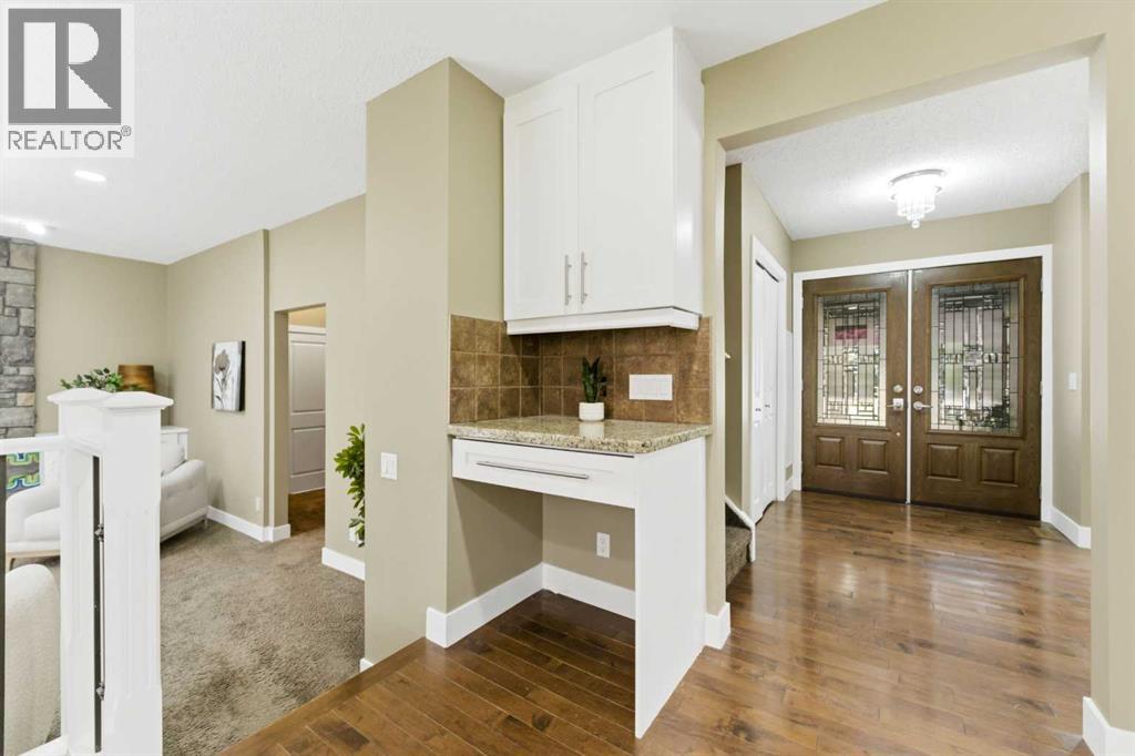 36 Varsity Estates Court NW - 14