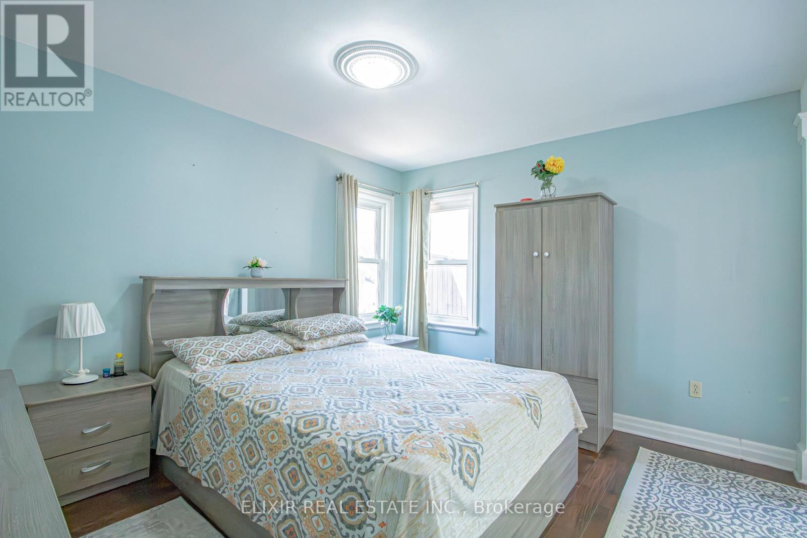 360 HALE STREET - 10
