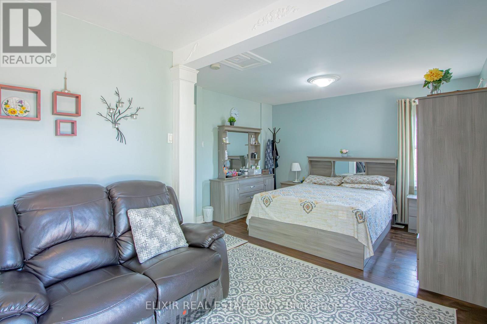 360 HALE STREET - 12