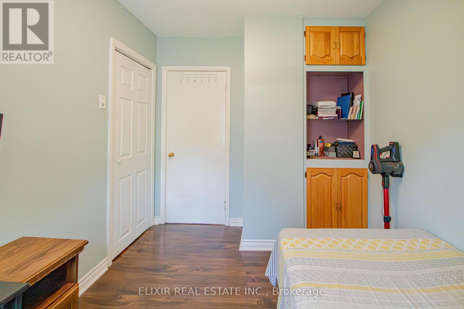 360 HALE STREET - 14