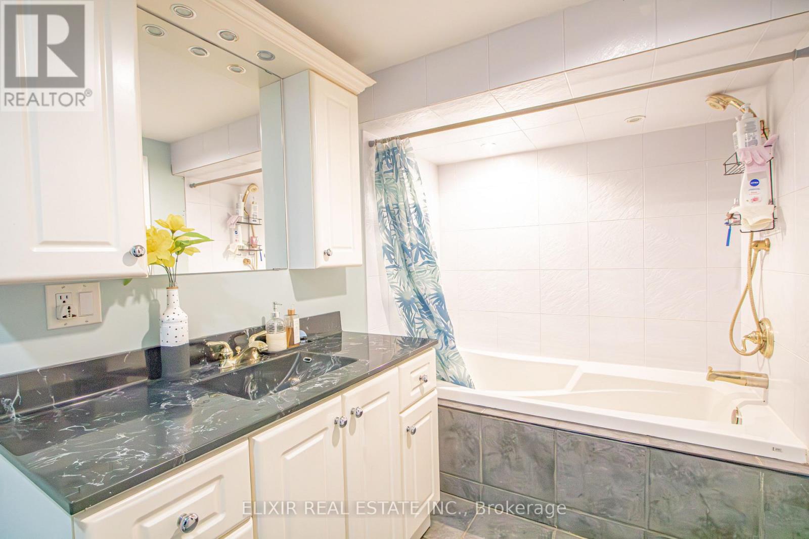 360 HALE STREET - 24