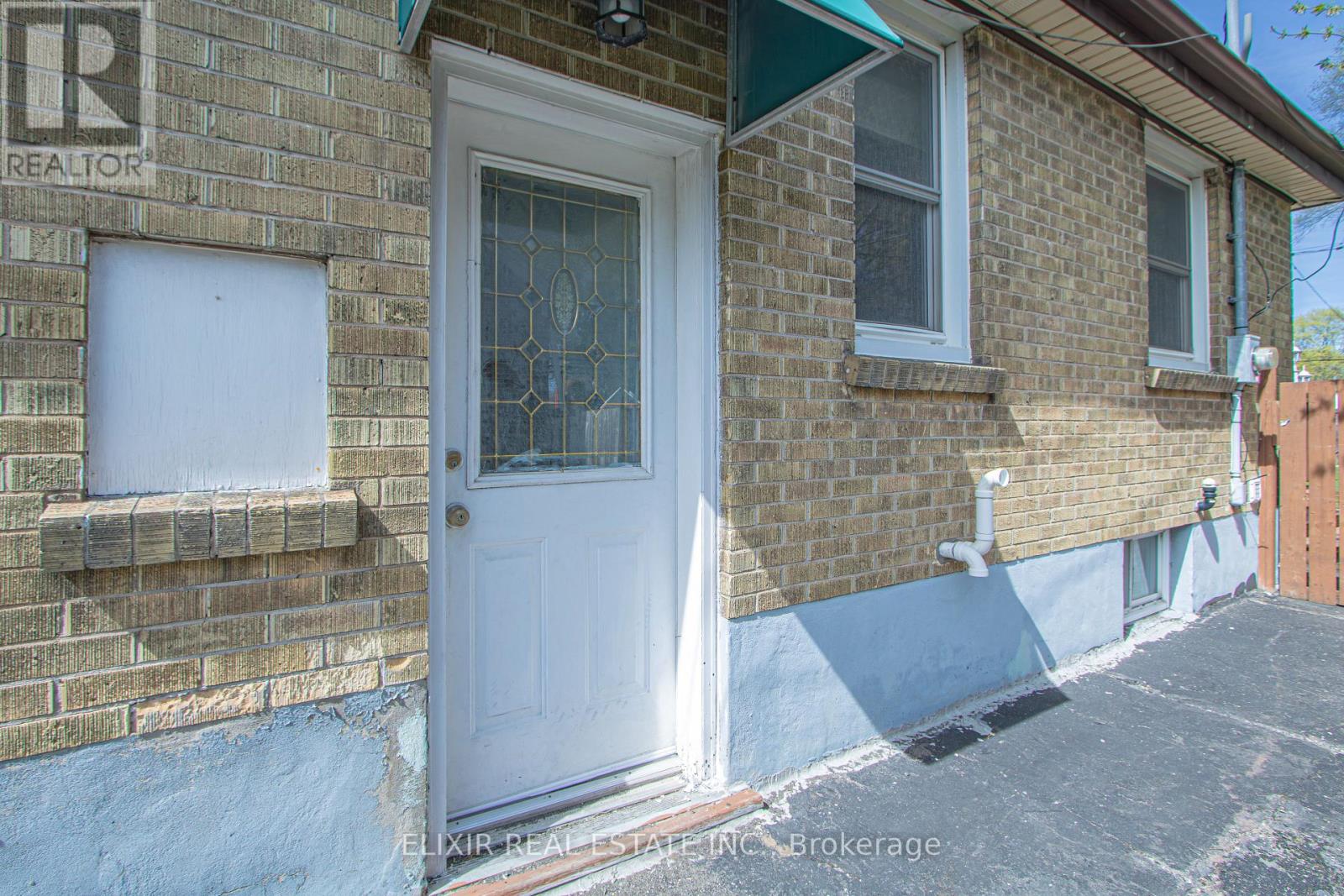 360 HALE STREET - 25