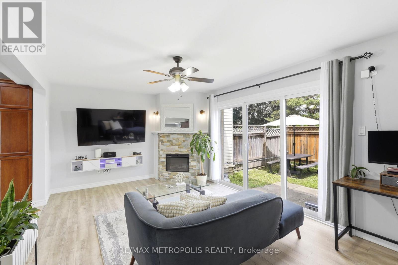 #62 801 OSGOODE DRIVE - 1