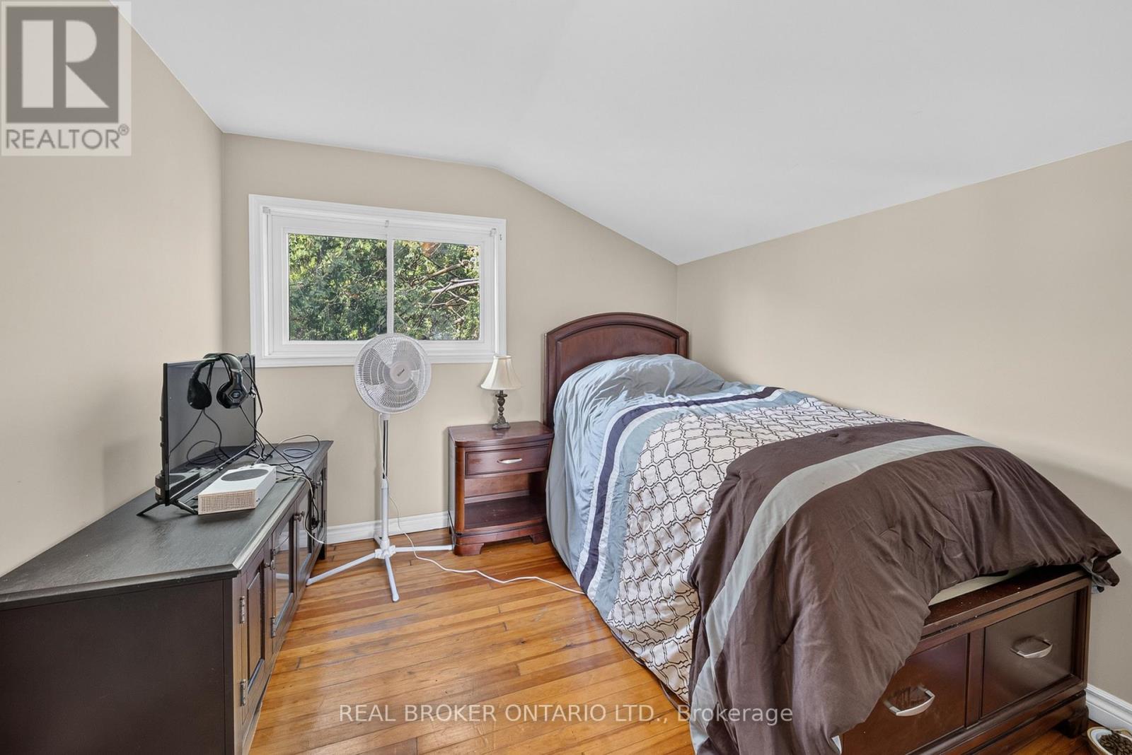 22 EDITH STREET - 14
