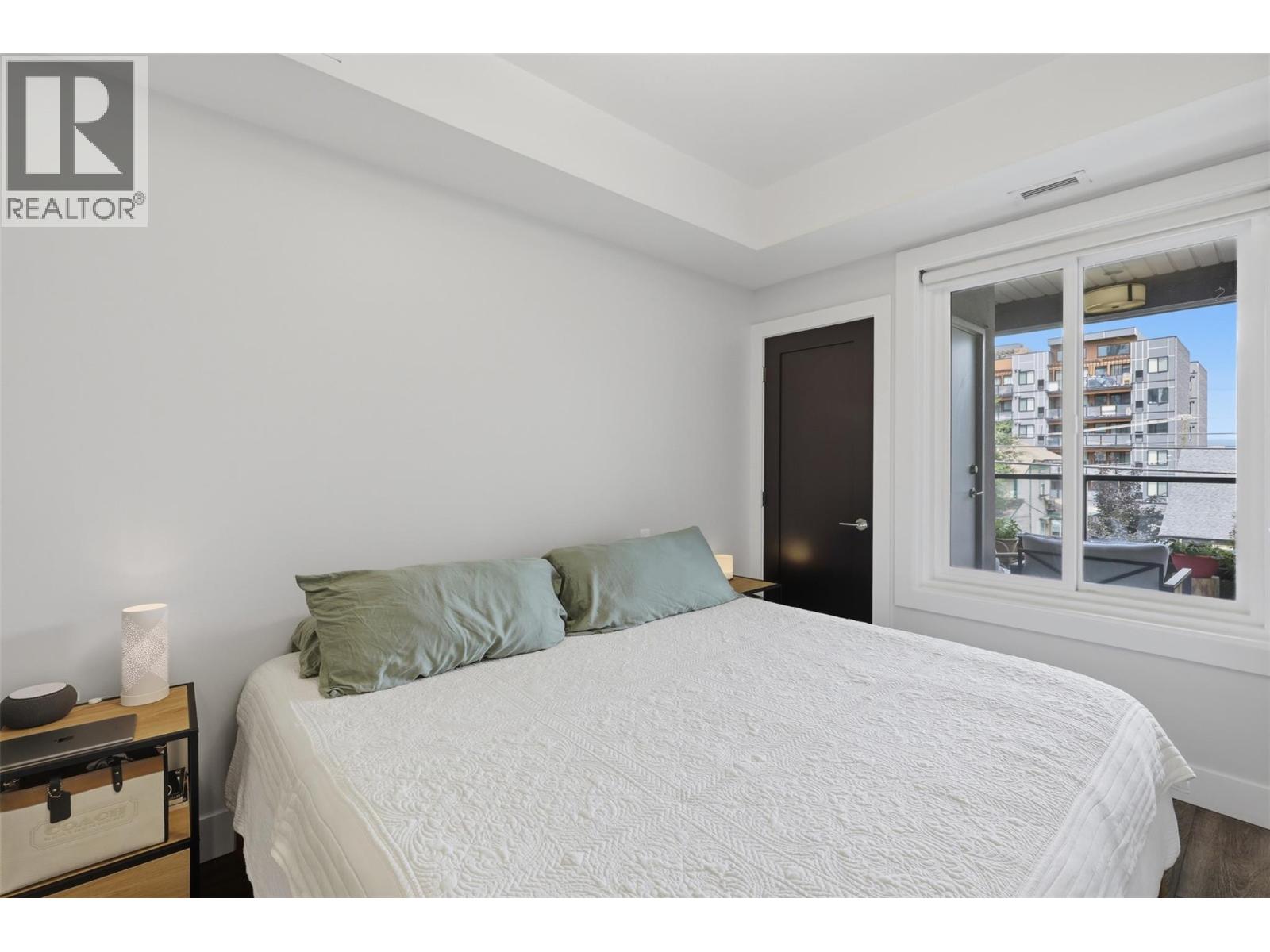 #201 460 5th Avenue - 20