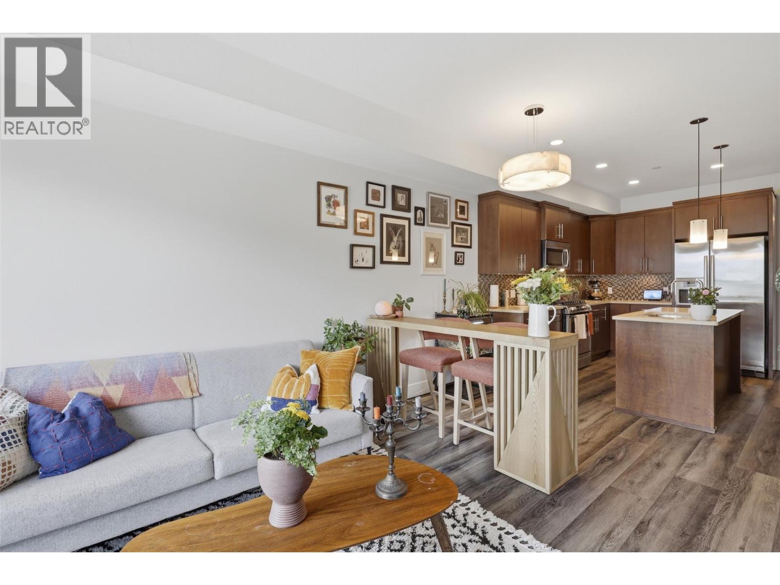 #201 460 5th Avenue - 15