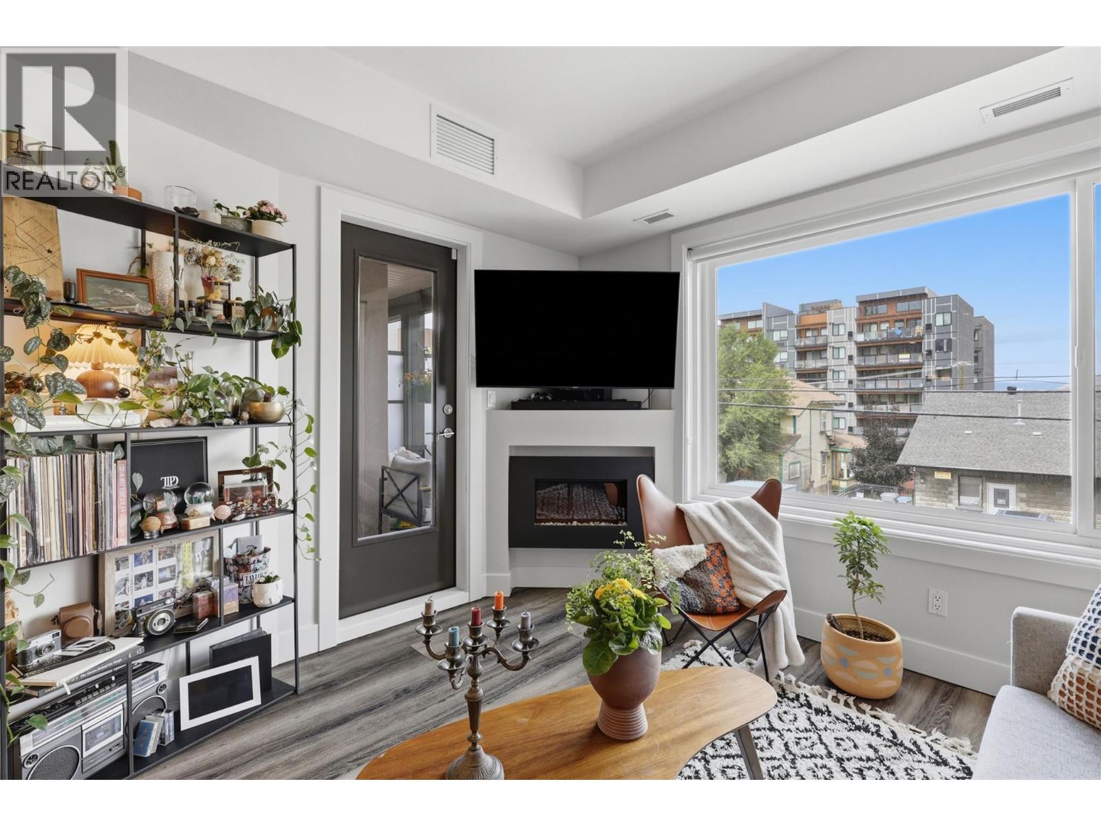 #201 460 5th Avenue - 13