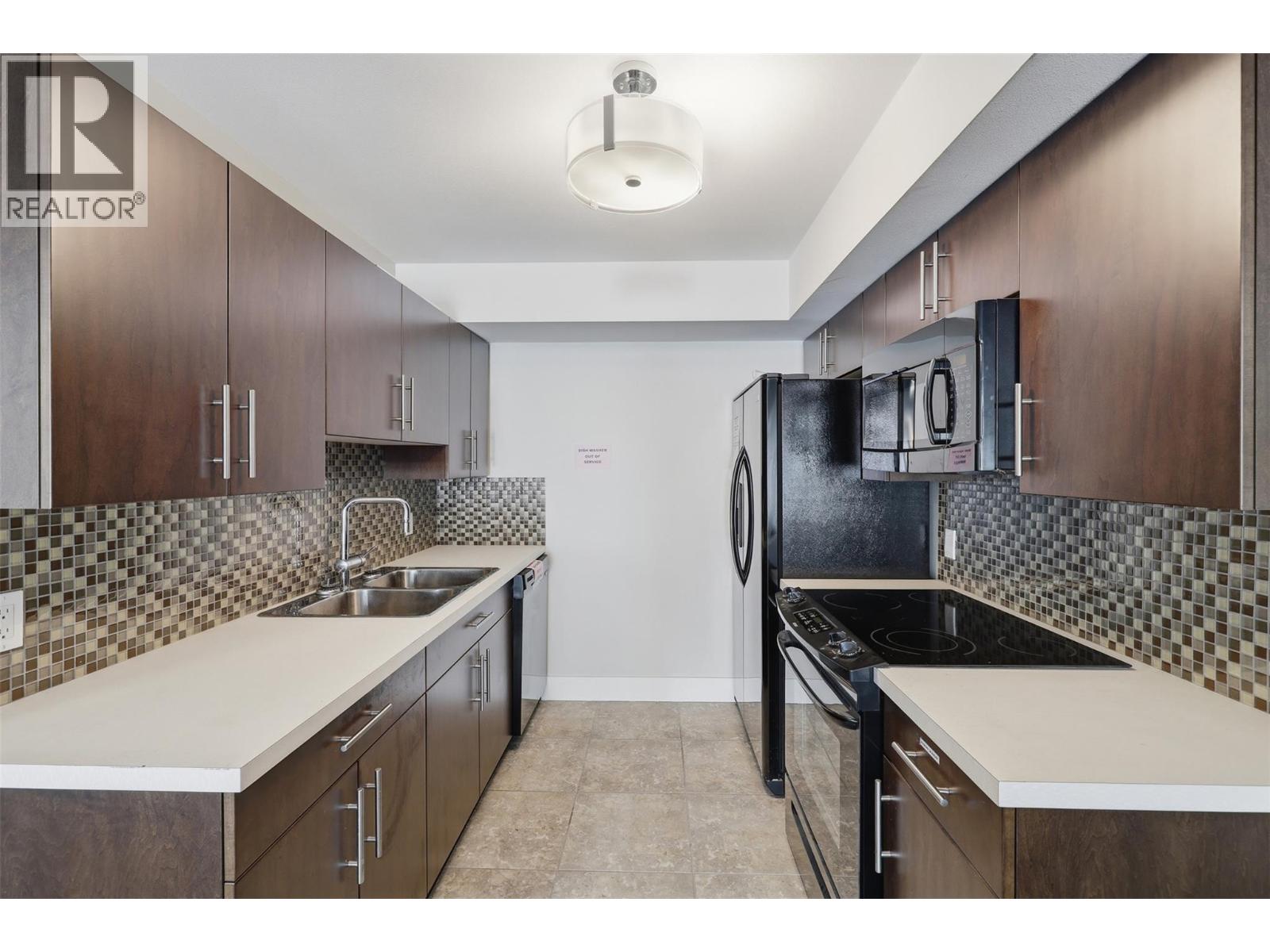 #201 460 5th Avenue - 37