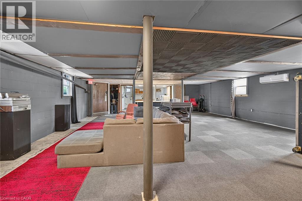 2040 MAIN Street - 32