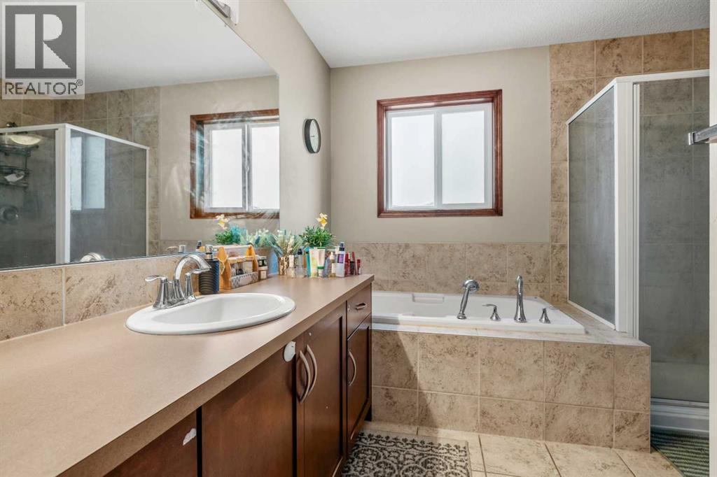 562 Cranston Drive SE - 12