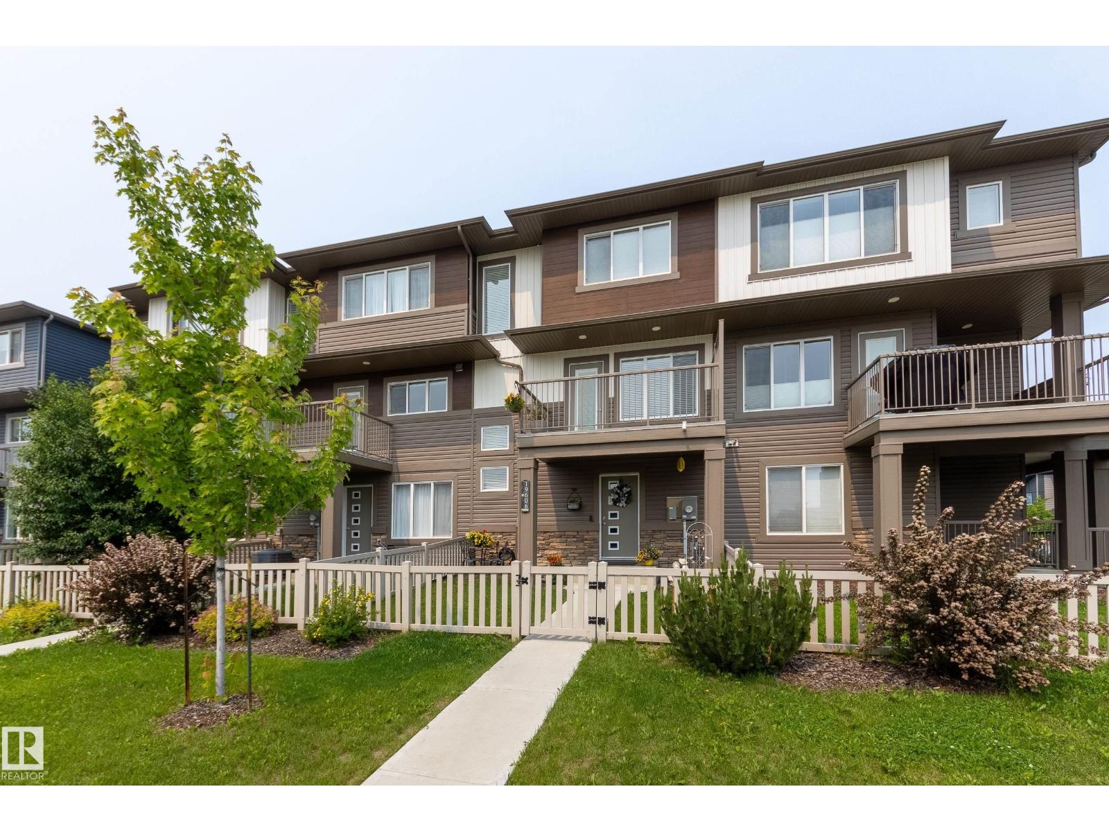 19606 27 AV NW - 1