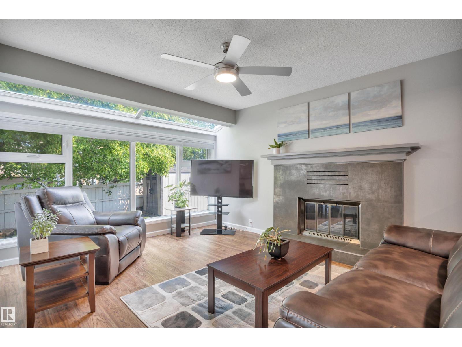 262 VISTA DR — photo 18