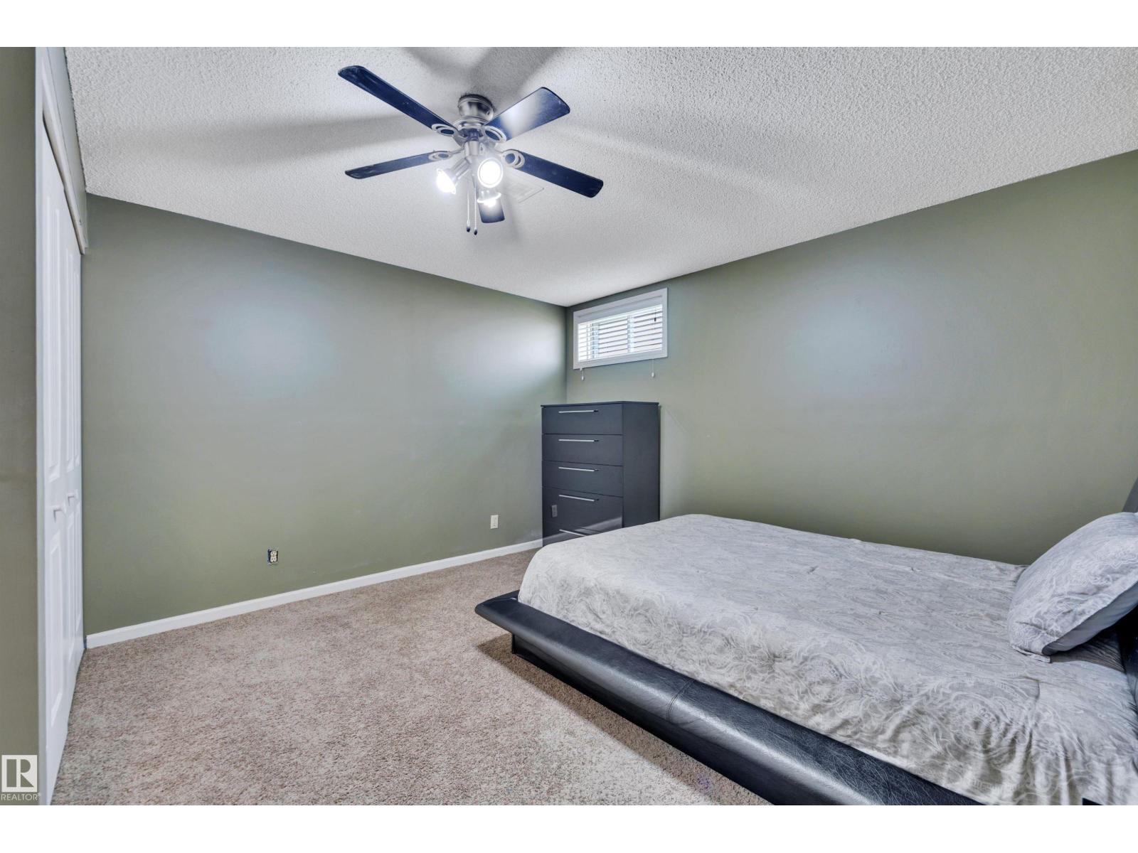 262 VISTA DR — photo 42