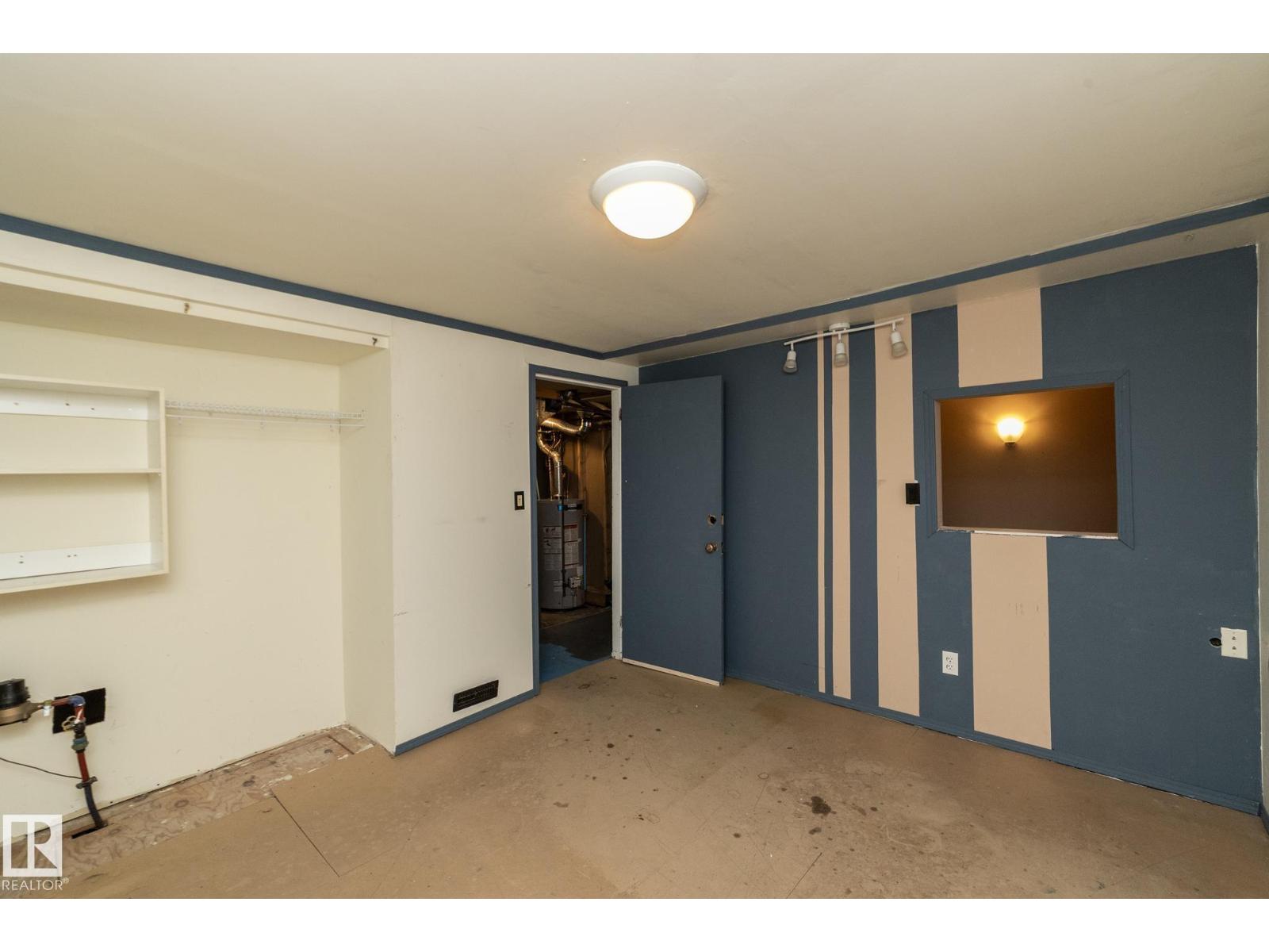 9820 79 AV NW — photo 22