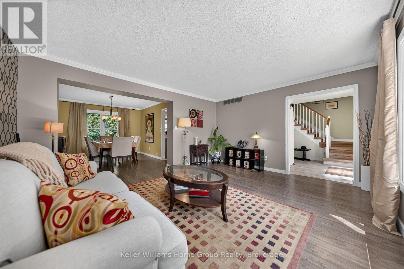 2 GOW STREET - Image 5