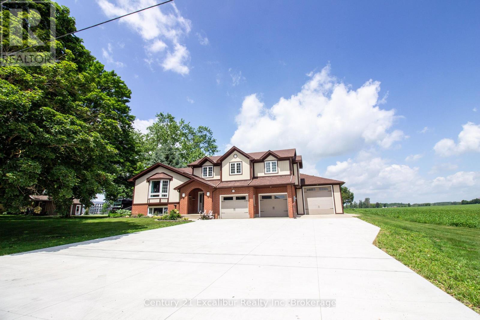 591 WELLINGTON STREET E - 1