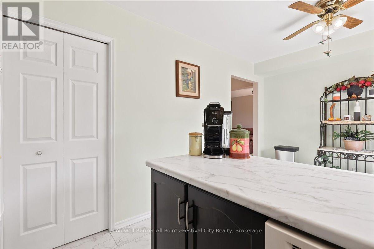 75 EDISON CRESCENT - 19