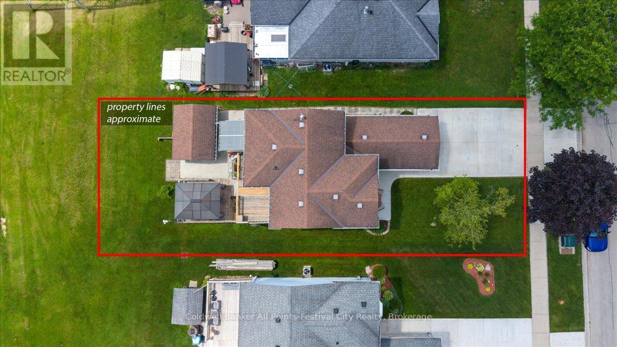 75 EDISON CRESCENT - 45