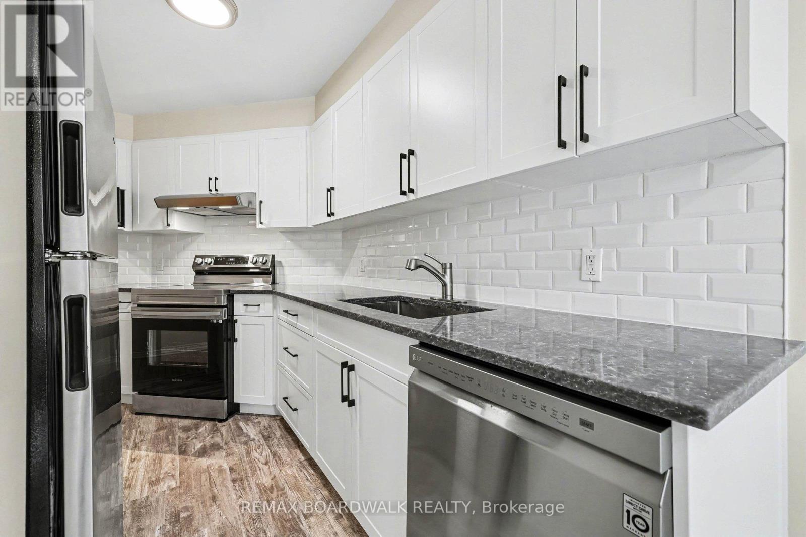 2 Bed, 2 Bath House for Rent in Ottawa – 1607 LOCKSLEY LANE, Ottawa – MLS# X13514388 - Image 11