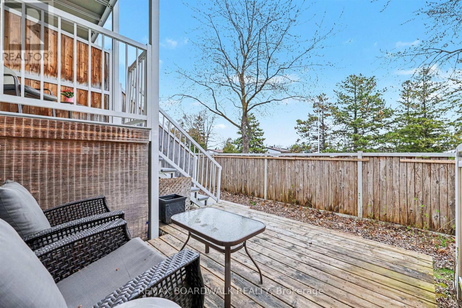 2 Bed, 2 Bath House for Rent in Ottawa – 1607 LOCKSLEY LANE, Ottawa – MLS# X13514388 - Image 24