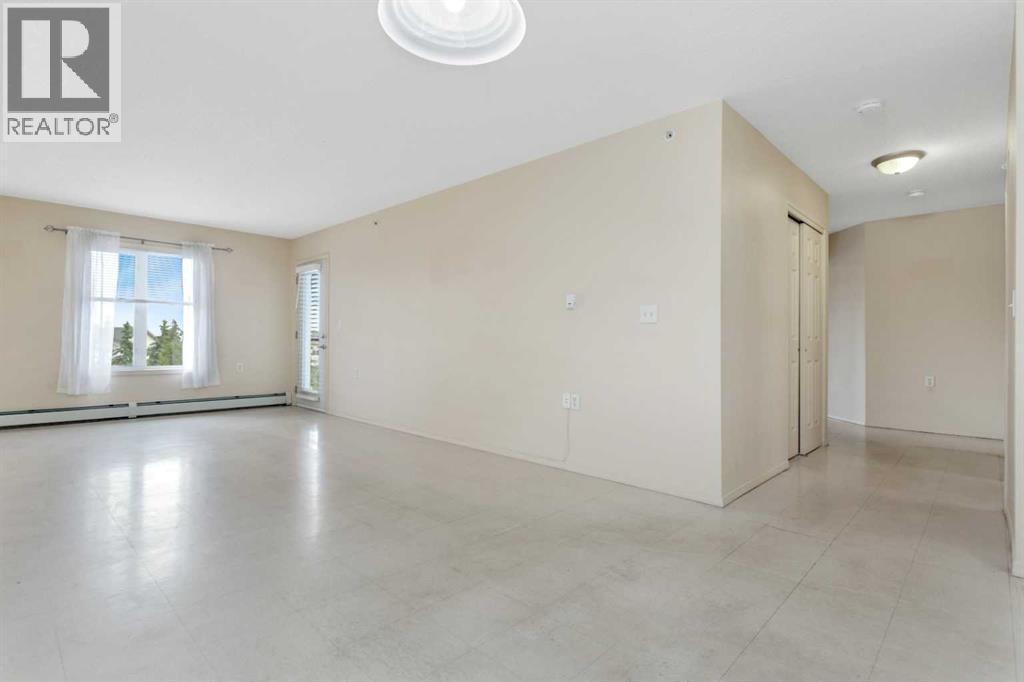 #301 80A Kelloway Crescent - 10